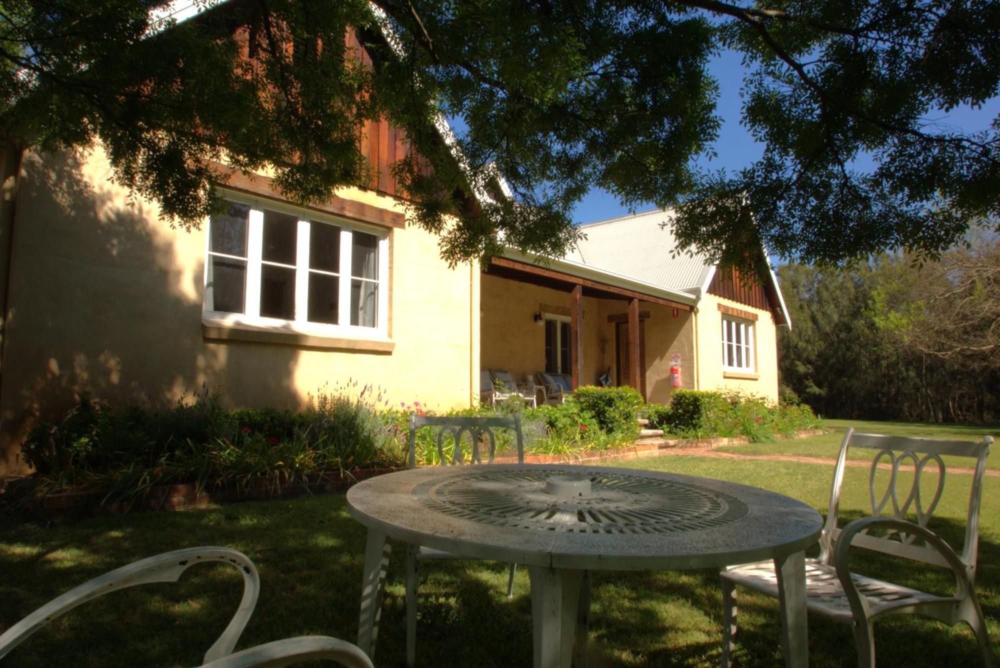 The Carriages Boutique Hotel And Vineyard Pokolbin Exteriör bild