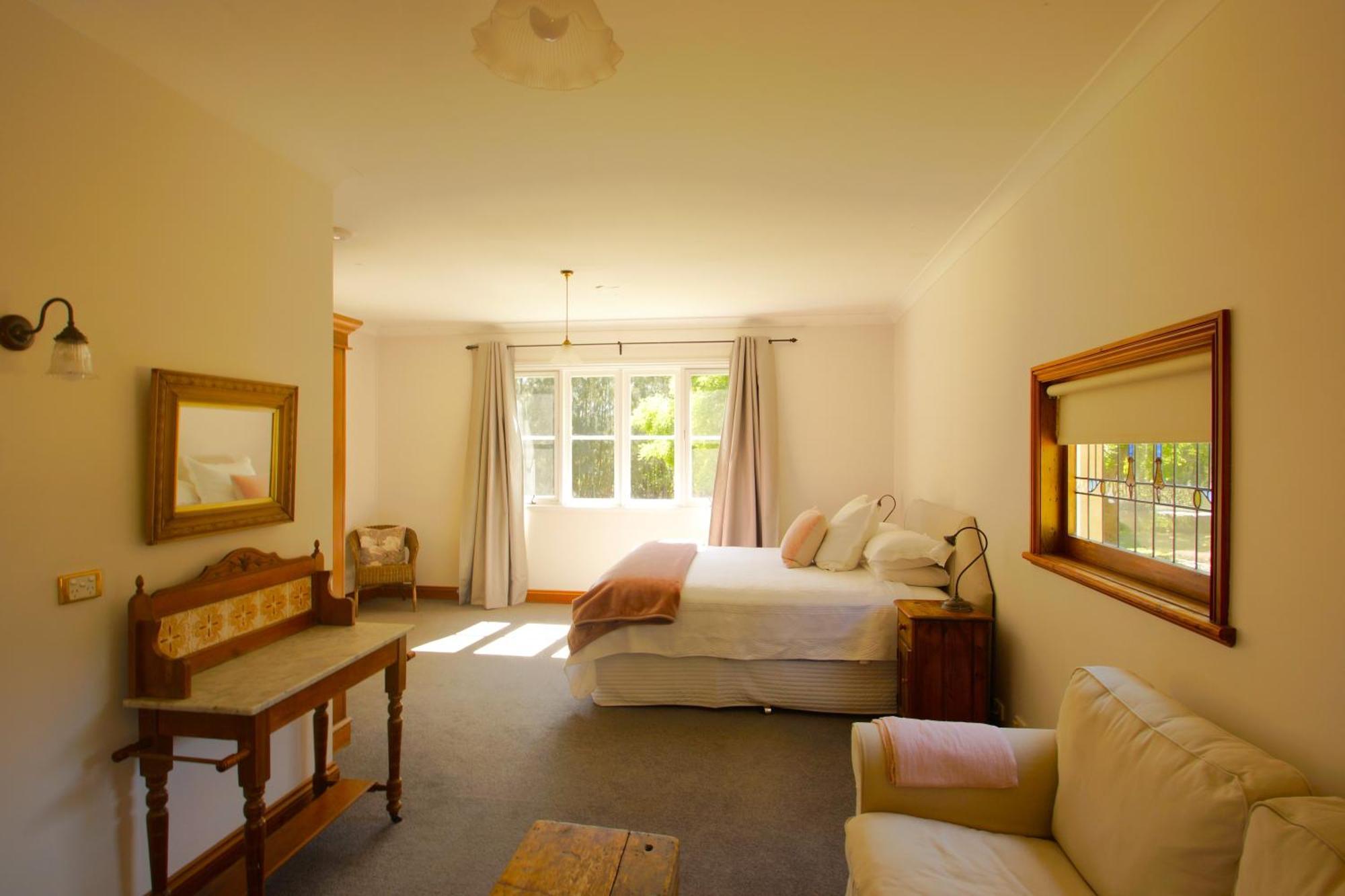The Carriages Boutique Hotel And Vineyard Pokolbin Exteriör bild