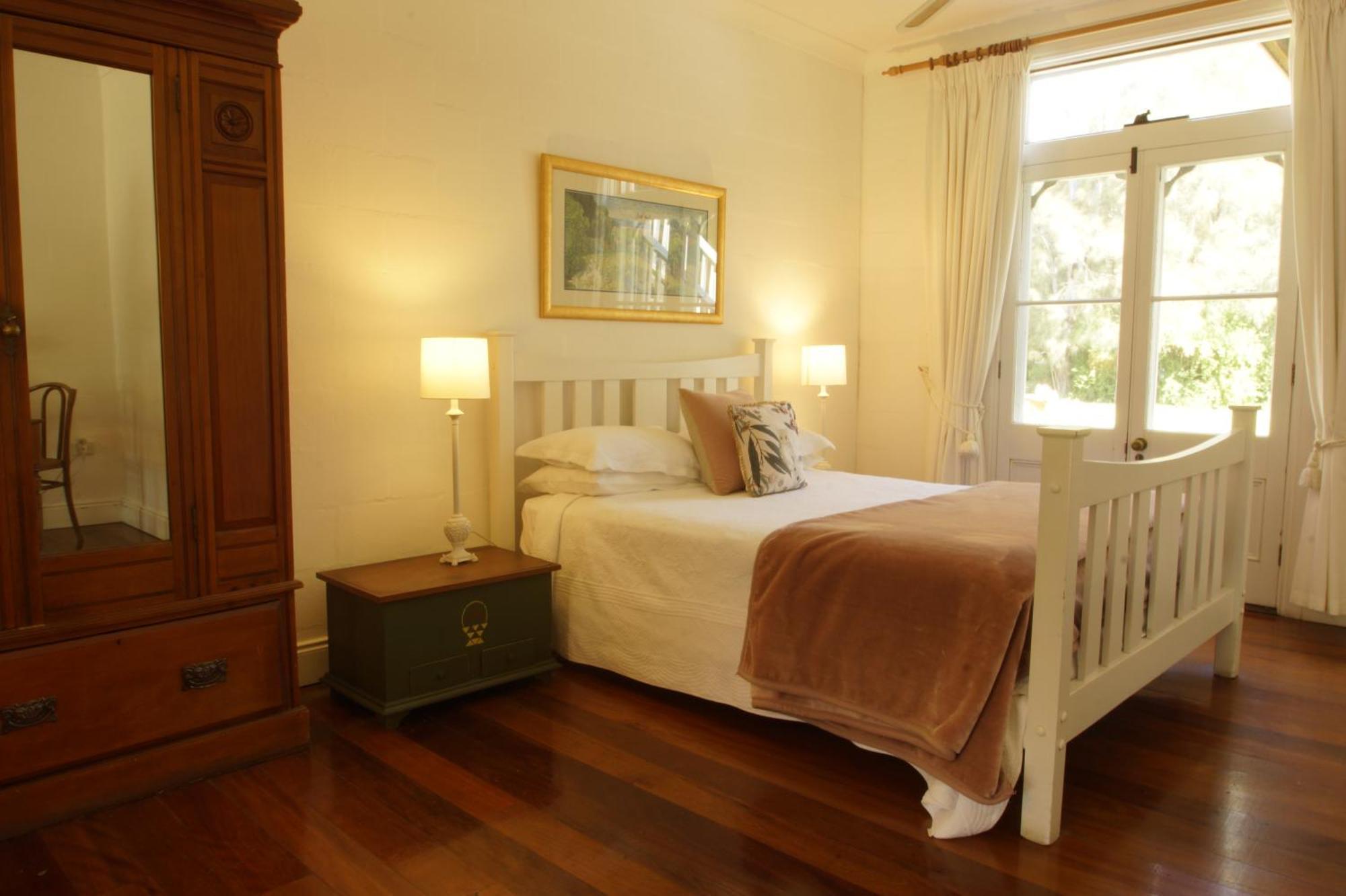 The Carriages Boutique Hotel And Vineyard Pokolbin Exteriör bild